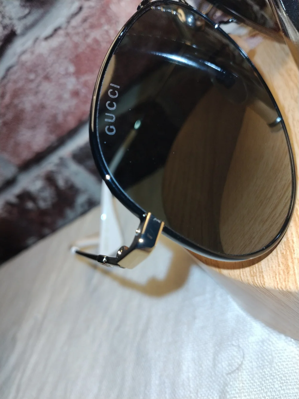 New Gucci Aviator Sunglasses - Black & Gold Frame, Black Tinted Lenses